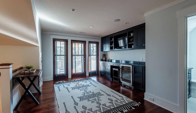 Private Pool, Game Room, Elevator, Garage! in Bluffton