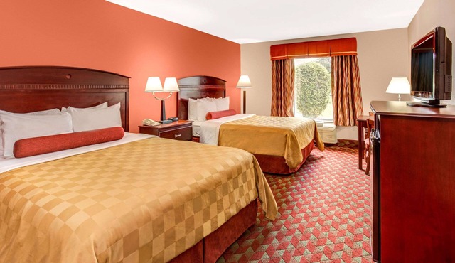 Ramada by Wyndham Murfreesboro