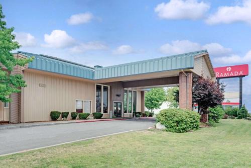 Ramada by Wyndham Spokane Valley in Spokane Valley