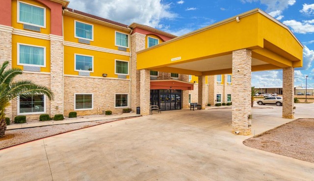 Residency Suites in Cotulla