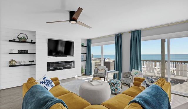 Resting Beach Face: Luxury Modern Dog-Friendly Oceanfront House - 3bd 2.5ba