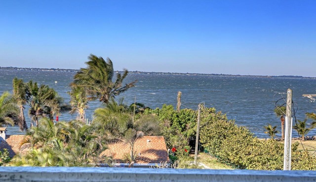Retreat with Breathtaking Sunrises & Sunsets-Pool-Hot tub-Elevator