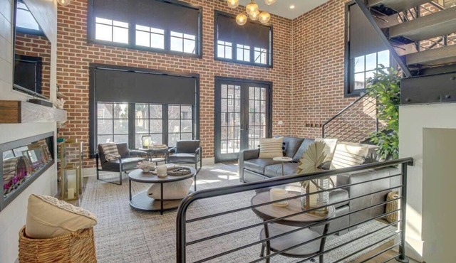 River Views, Historic Central Neighborhood, Luxury Townhome