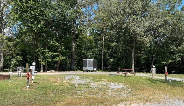 RV Site #39 Pull Through in Hardin