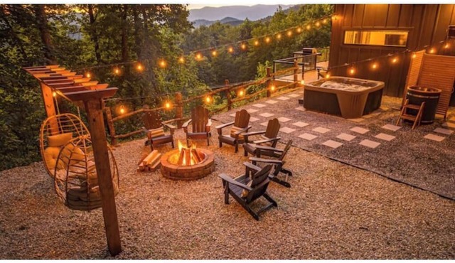 Sauna & Cold Plunge Cabin + Mountain Wellness Retreat