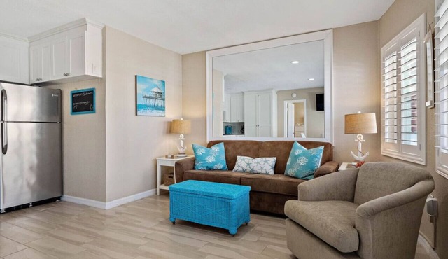 Sea Rocket 28: 1BD/1BA Beachside Tranquility in Sea Rocket