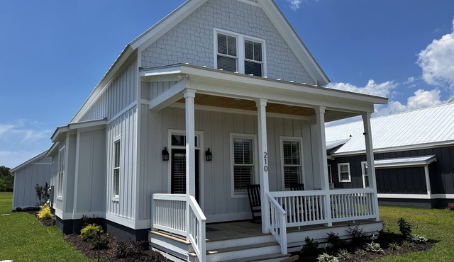 Seahorse Cottage in Swansboro, NC Built 2022