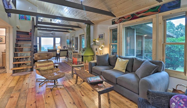 Secluded Pisgah National Forest Retreat w/Views!