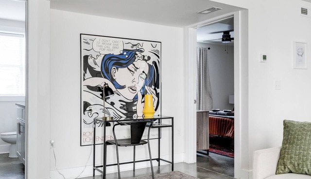 Serene Church Hill Apartment | Prime Spot