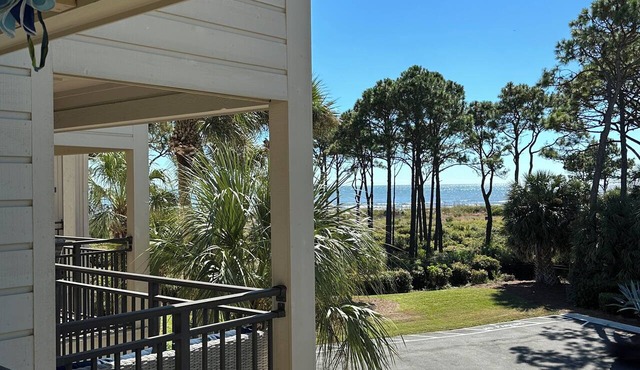SerenityByTheSea-Couples Retreat-King,Bikes,Chairs