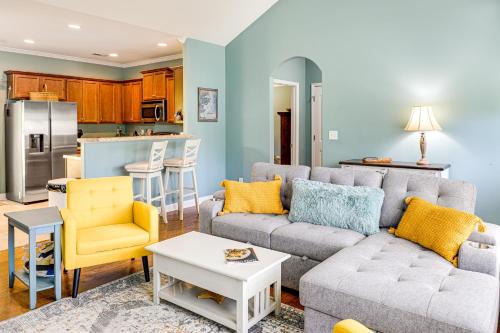Sneads Ferry Home: Close to Beaches & Boat Ramp!