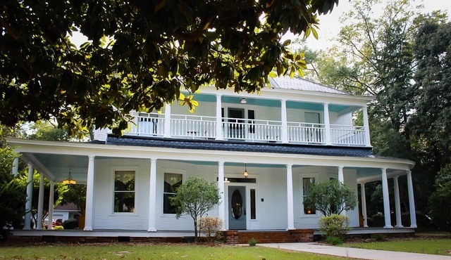 Southern Mansion Experience Event Wedding Venue 120 Yr Old House & Gardens