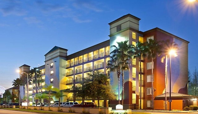 Spacious 2 Bedroom Suite at Orlando's Sunshine Resort I