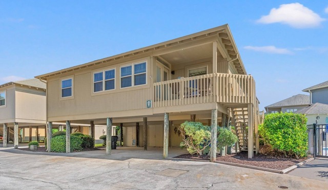 Spacious and Secluded Cottage 59G in the Heart of Myrtle Beach's Shore Drive