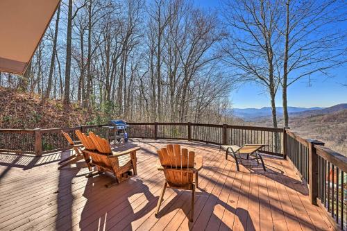 Spacious Franklin Cabin w/Mountain Views!