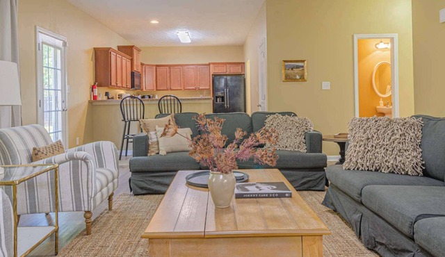 Spacious Gem Near Fort Moore|4br|2bt|Bbq
