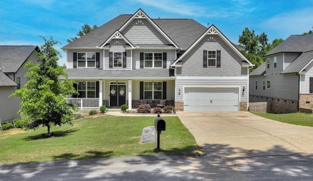Spacious house rental