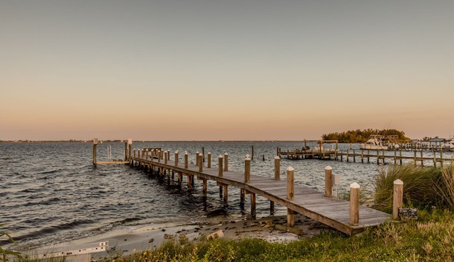 Spectacular Intercoastal Views