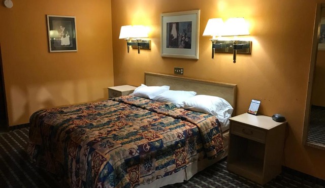 Spring Valley Inn in Spring Valley