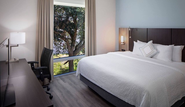 Star Suites: All the comforts of home with the convenience of a hotel.