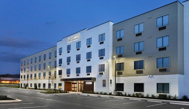 StudioRes by Marriott Fayetteville West
