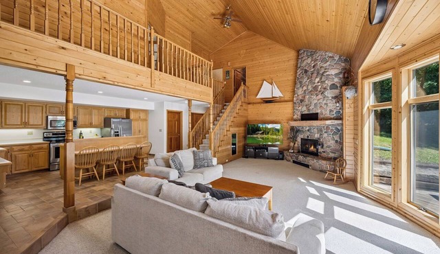 Stunning Private Waterfront Retreat in South Haven