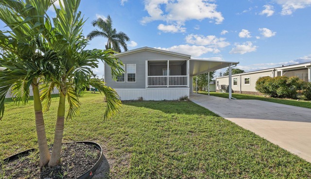 Sunny Cottage south of Naples near Marco Island