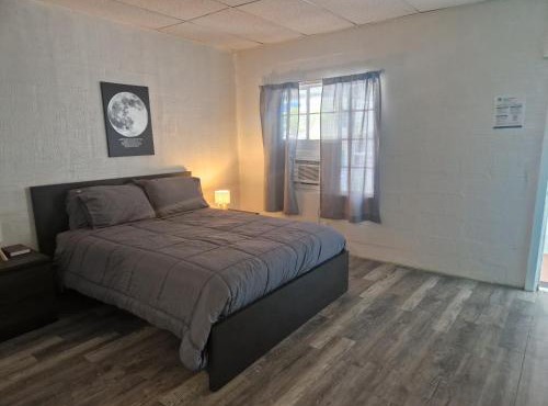 Sunny Days Motel 1 Bedroom Apartment