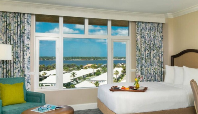 Sunset King Balc | The Shores | Sunset balcony, firepits, s’mores