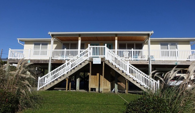 Surf Sounds Beach Retreat, Enter your Relaxation Zone.