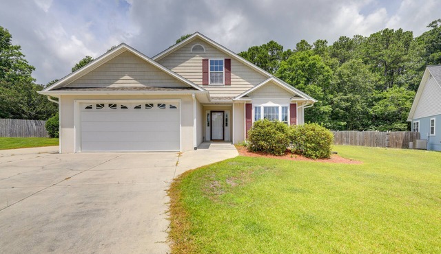 Swansboro Vacation Rental, 4 Mi to Hammocks Beach!