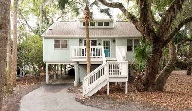 Sweet-Tee Cottage at Tarpon Pond by Sandpiper