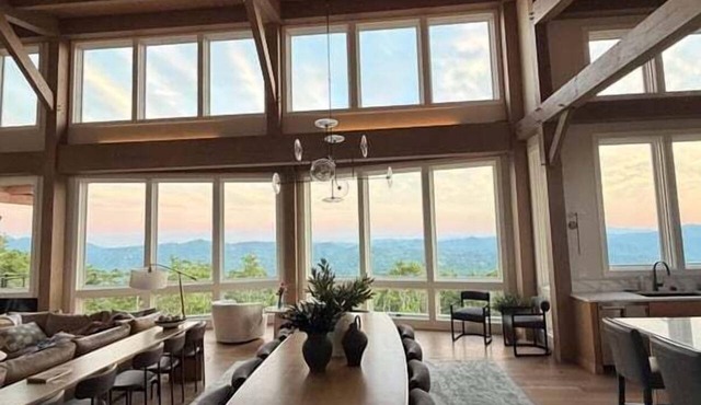Take a Deep Breath at Eagles Nest - sleeps 26, sauna, views, hot tub, games