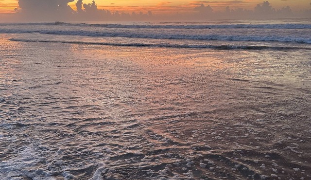 Terrific 4-bedroom condo in Surf City with WiFi, AC, Two miles to the beach.