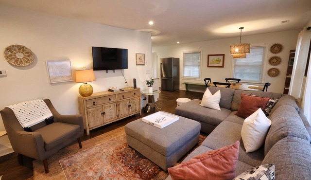The Gilbert - Beautiful Home & Perfect Location
