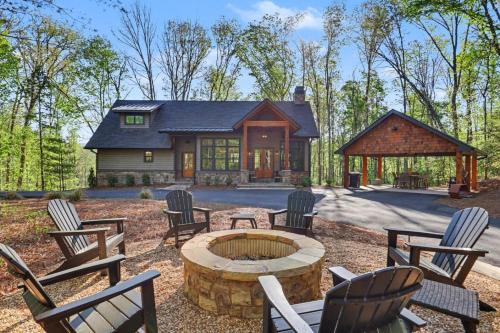 The Lake Escape-Where Fire-pit Meets Hot-tub