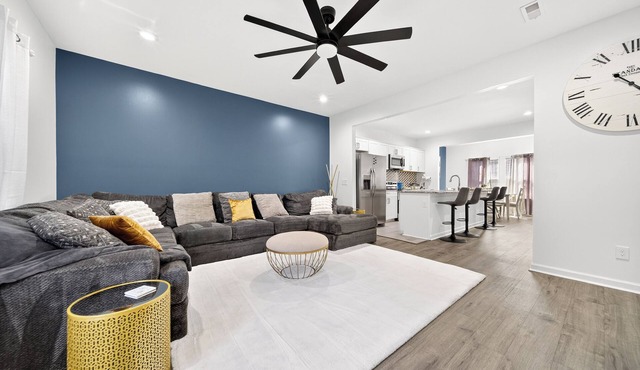 The Nashville Bluebird Getaway- 3br 2.5 bath