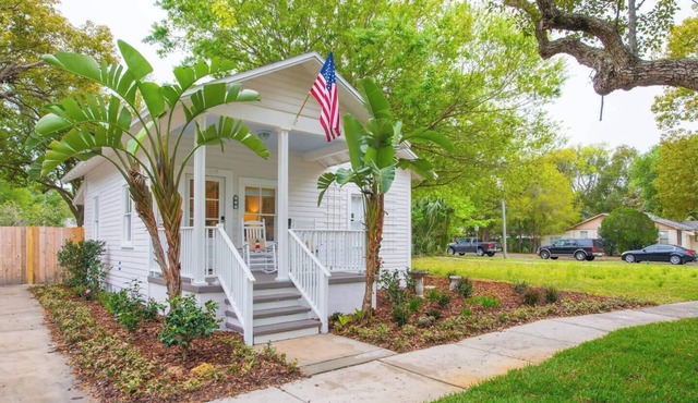 The Shed - Historic Downtown Sanford Premier Vacation Rental