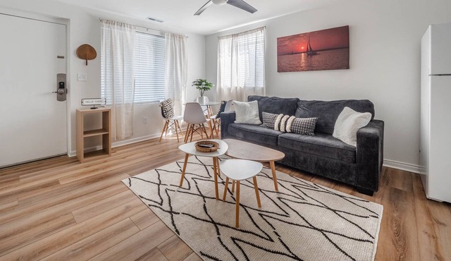 The Waterway 231: King + FSS 1BR Apartment with complex pool