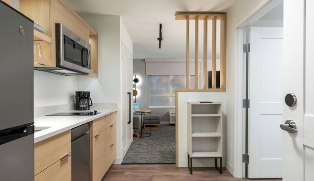 Towneplace Suites By Marriott Savannah Chatham Parkway