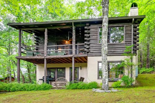 Unplug! Lake Toxaway Cabin w/Dock Access