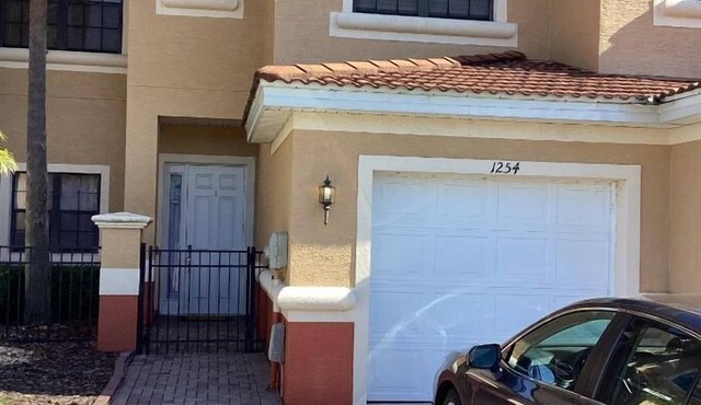 Vacation in luxury! Welcome to your home away from home.