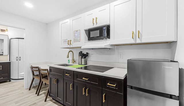 Veras Inn & Suites