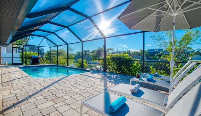 VILLA GOLFERS HAVEN – HEATED POOL | WATER VIEW | BOAT RENTAL + TOURS VOUCHER INCL.