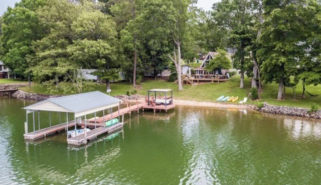 Waterfront A-Frame: Hot Tub, Fire Pit, Beach, Boat