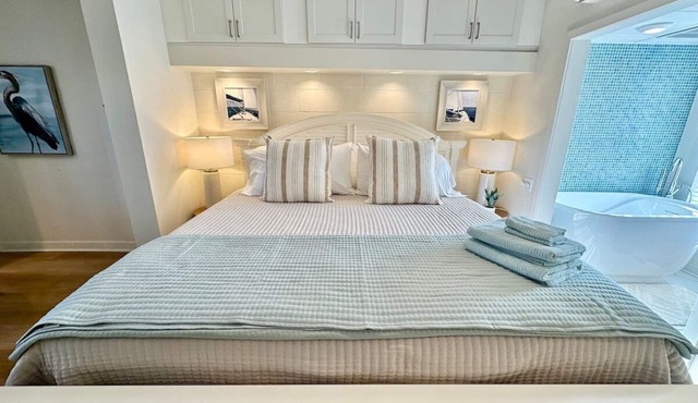 Waterway Luxury Suite