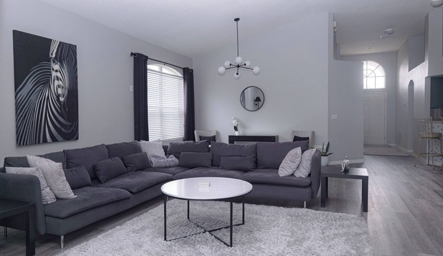 Wesley Chapel Home 3Bed/2Bath with water view