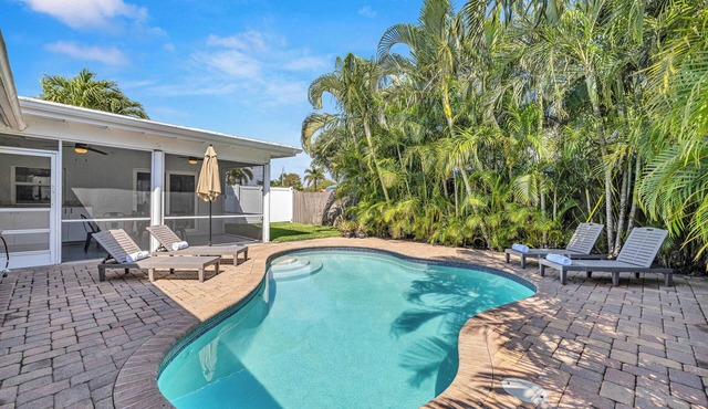 Wonderful Tropical Pool House In Delray Near Ocean - 3 Bedrooms - Private Pool