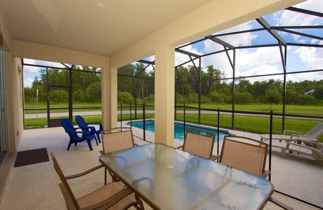 5 bedroom accommodation in Kissimmee