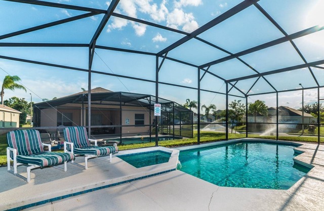 Beautiful 5 Star Villa with Private Pool on the Prestigious Windsor Palms Resort, Orlando Villa 4879